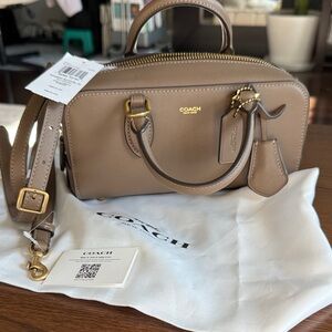 NWT Coach Bowery Satchel 22 Leather Handbag with Gold Hardware